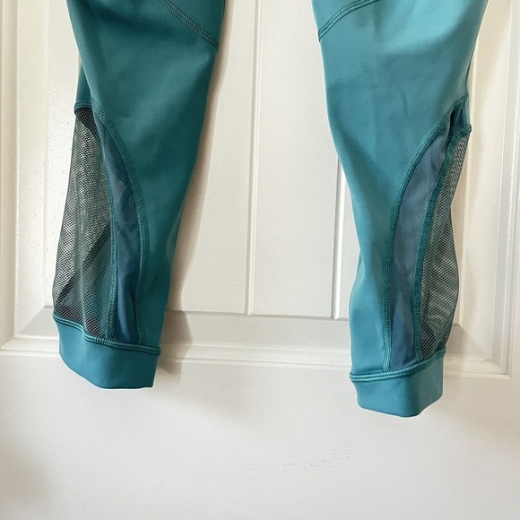 Lululemon Forget The Sweat Crop 21" Turquoise Sea Size 6 Mesh Details Teal Blue - Picture 8 of 15